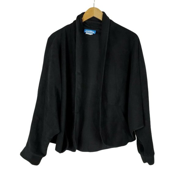 35 Degrees Below Fleece Wraparound Womens Small/Medium Black Shawl w/Pockets - Picture 2 of 9